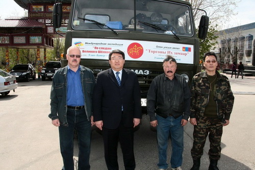 На фото слева направо: Андрей Богун, Владимир Сенглеев, Юрий Сосин, Владимир Бадмаев