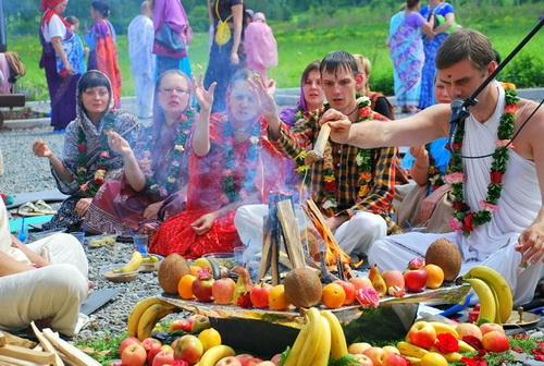 Ягья (древняя ведическая церемония для рождения благочестивых детей)