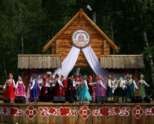 В Усть-Коксе прошел фестиваль русской культуры