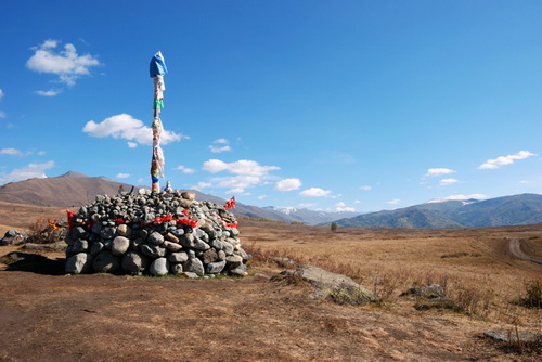 Колоритные пейзажи здесь обогащаются историей и традициями местного населения