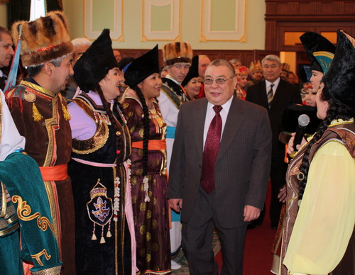 Торжества по случаю юбилея Юрия Антарадонова прошли в большом зале правительства