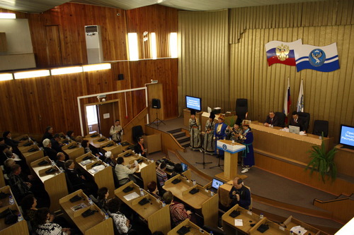 В Горно-Алтайске прошла презентация первой энциклопедии Республики Алтай