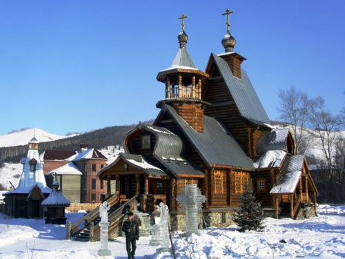 Свято-Макарьевский храм (фото с сайта makarievskiy-hram.ru)
