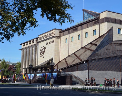 В Горно-Алтайске состоялась церемония открытия Национального музея
