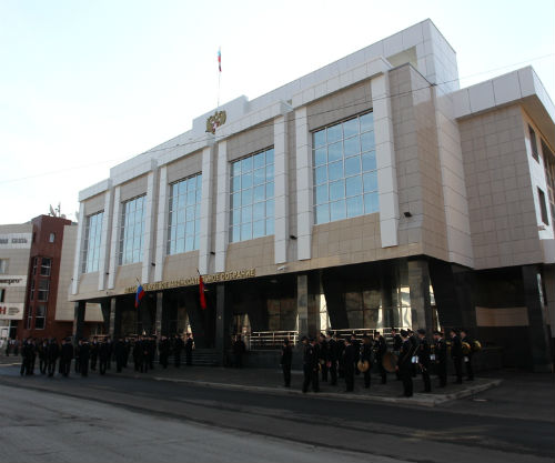 Здание «парламентской юрты» в Барнауле