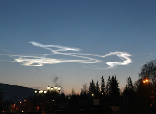Необычное атмосферное явление связано с запуском военного спутника с Байконура