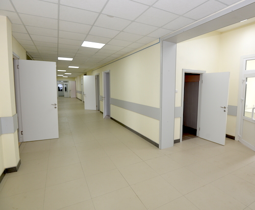 В Майме открылся терапевтический корпус новой больницы
