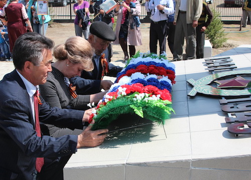 В Малом Яломане открыли Мемориал Славы