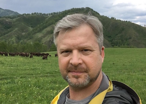 Валдис Пельш, покорив Эверест, приехал на Алтай