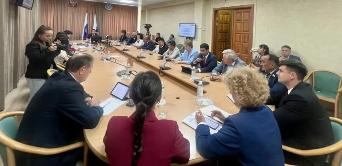 Altai Parliament Holds Government Hour on Education System Readiness for New Academic Year - News Directory 3
