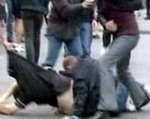 В Турочаке пьяные парни избили двух милиционеров