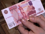 Фальшивомонетчики сбыли в Горно-Алтайске 70 тыс. рублей