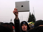 iPad и iPhone стали символами последних протестов (фото)