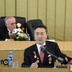 Многократно награжденный и весьма гостям благодарный