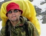 К поиску пропавшего туриста подключаются кинологи и добровольцы