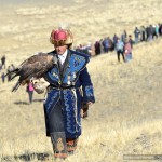 В урочище Жалгыз-Тобе прошел фестиваль беркутиной охоты