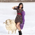 Елена Гордиенко (27 лет, продавец в «Острове сокровищ»)