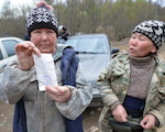 Со сборщиков черемши незаконно взимали «оброк»