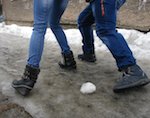Шесть человек получили травмы из-за гололеда