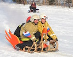 В Горно-Алтайске выберут самые патриотичные сани