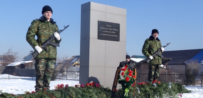 Память солдат, погибших в Афганистане, почтили на Алтае