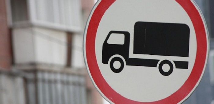 Ограничение движения грузового транспорта вводится на дорогах Горного Алтая