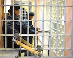 Мужчину приговорили к пяти годам заключения за нападение на сотрудников ГИБДД