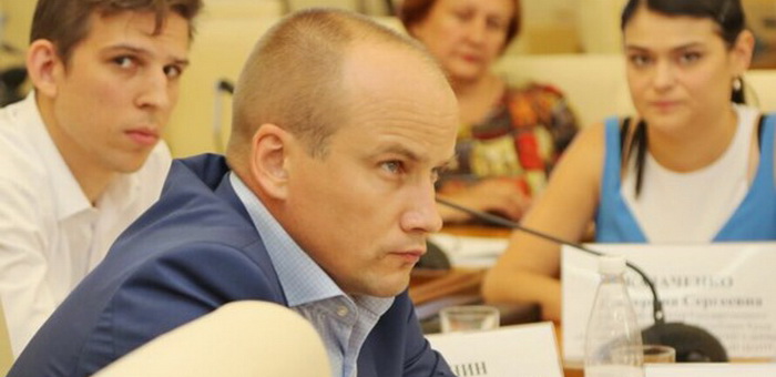 Бывший слесарь горно-алтайской автоколонны стал министром транспорта в Крыму