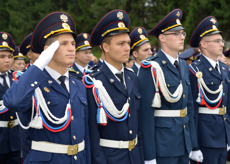 4 школа горно алтайск. Кадеты 4 школа Горно Алтайск. Кадетская форма в 4 школе Горно-Алтайск. Кадетская школа Горно-Алтайск. Кадетские корпуса в Горно-Алтайск.