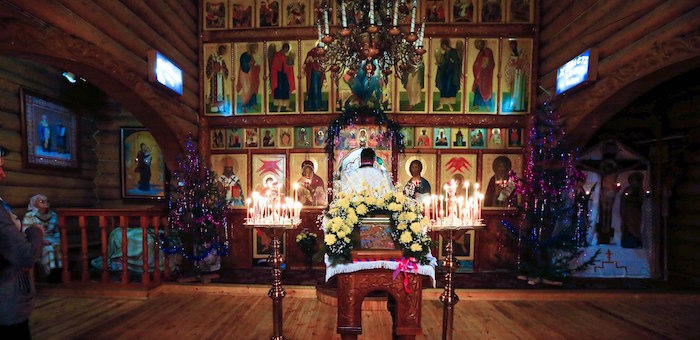 Православные празднуют Рождество Христово