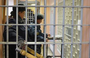 Из-за гриппа в колониях запретили свидания с осужденными
