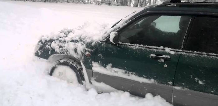 Водитель из Малой Черги на Subaru сбил женщину и пустился в бега