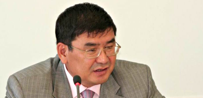 Онгудайской школе присвоено имя Сергея Пекпеева