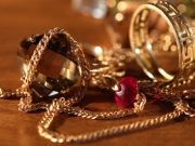 Горожанка обворовала свою подругу почти на 60 тыс. рублей