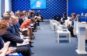 «Единая Россия» открывает двери в большую политику
