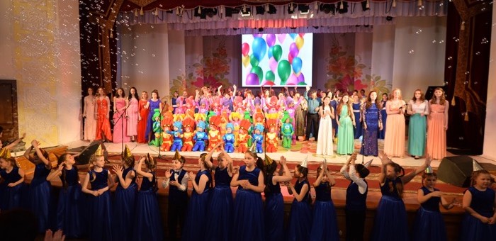 Юбилей детской музыкальной школы №2 отпраздновали в Горно-Алтайске