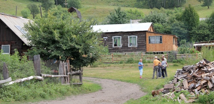 Труднодоступные села Республики Алтай обеспечат спутниковой связью
