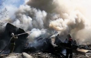 В Каясе из-за включенного в сеть зарядного устройства произошел крупный пожар (видео)