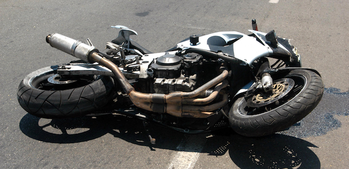 Два мотоциклиста получили травмы на дорогах республики