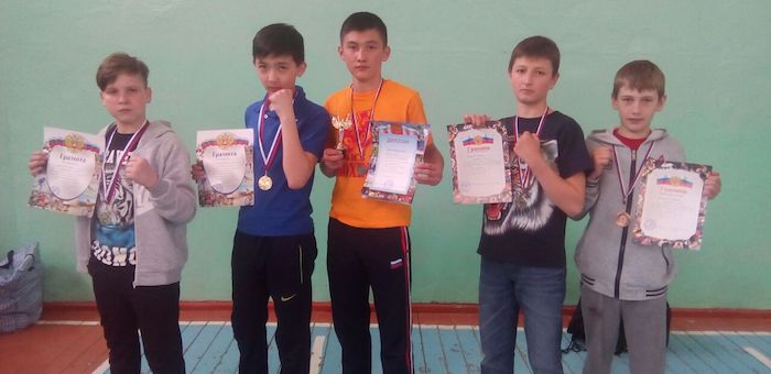 Спортсмен из Горно-Алтайска стал чемпионом Алтайского края по кикбоксингу