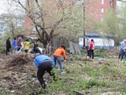 Сотни тонн мусора собрали на субботниках в Горно-Алтайске