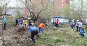 Сотни тонн мусора собрали на субботниках в Горно-Алтайске