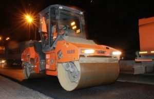 Жителей Барангола возмутил ночной ремонт Чуйского тракта