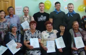 Еще одна группа пенсионеров окончила компьютерные курсы