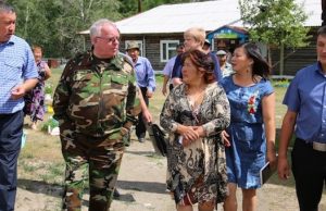 Глава региона встретился с жителями Паспарты и Кара-Кудюра