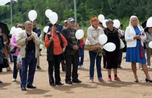 Около 80 человек пришли на протестный митинг в Горно-Алтайске