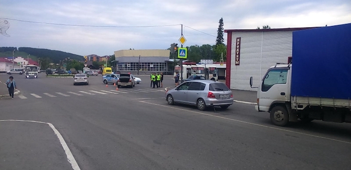 Четыре ребенка пострадали в ДТП за минувшие сутки