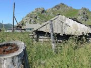 До конца года в Республике Алтай расселят жильцов 121 аварийной квартиры