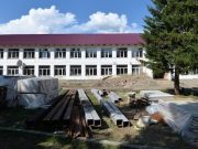 Глава республики проинспектировал строительство школы в Амуре