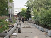 Начались работы по благоустройству дворовых территорий в Горно-Алтайске